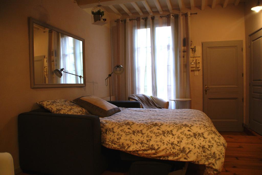 Lou Magnan Apartamento LʼIsle-sur-la-Sorgue Habitación foto