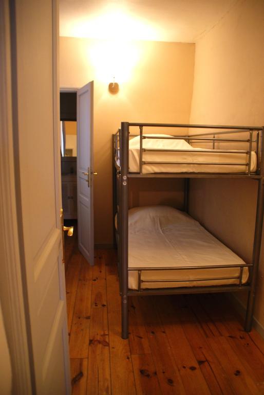Lou Magnan Apartamento LʼIsle-sur-la-Sorgue Habitación foto